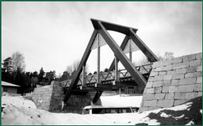 Figure 3. The Norwegian highway agency built a bridge to allow safe access to a farm and preserve it for the community's benefit.