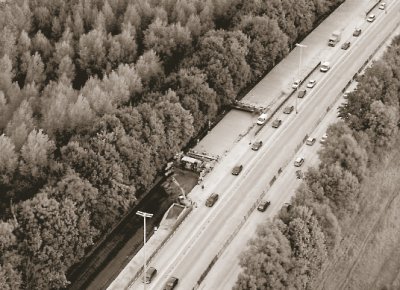 Aerial photo of CRC overlay construction on E40-A10 in Belgium.